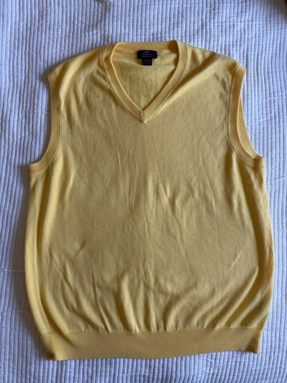 Brooks Brothers - yellow pullover sweater vest - size large